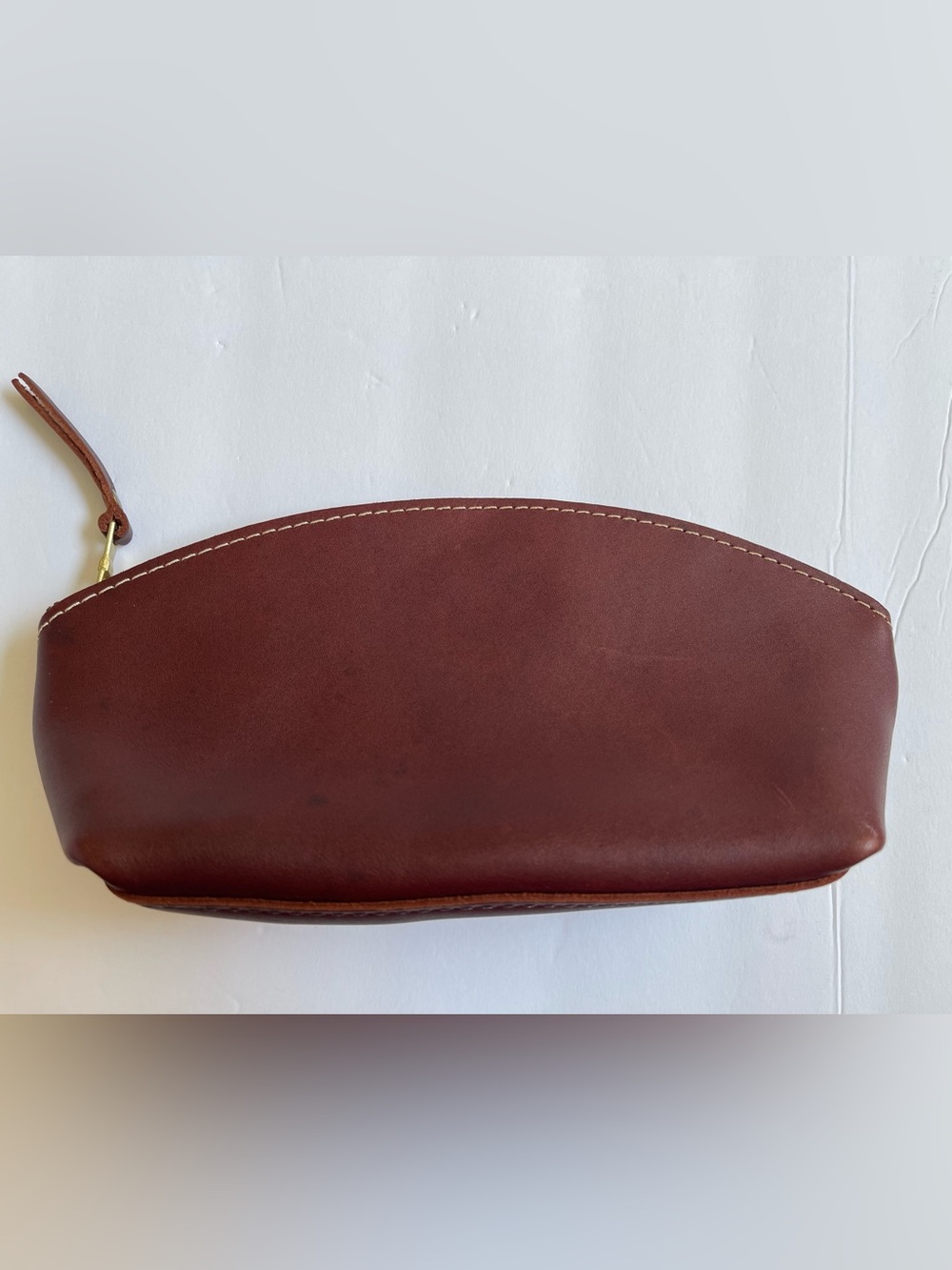 Portland Leather Brown Eclipse Makeup Bag Half-Moon Zip Cosmetic Pouch - Picture 3 of 13